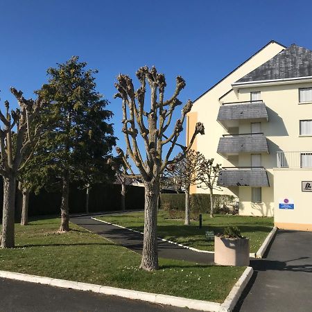 Cabourg - Bel Appartement Lumineux Avec Balcon Dans Residence Privee Eksteriør billede